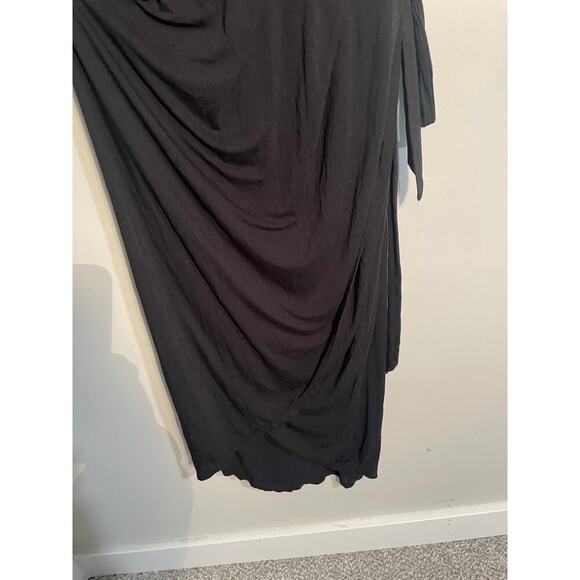 Tonlé Lotus Wrap Dress in Black Ethically Made - Picture 5 of 11